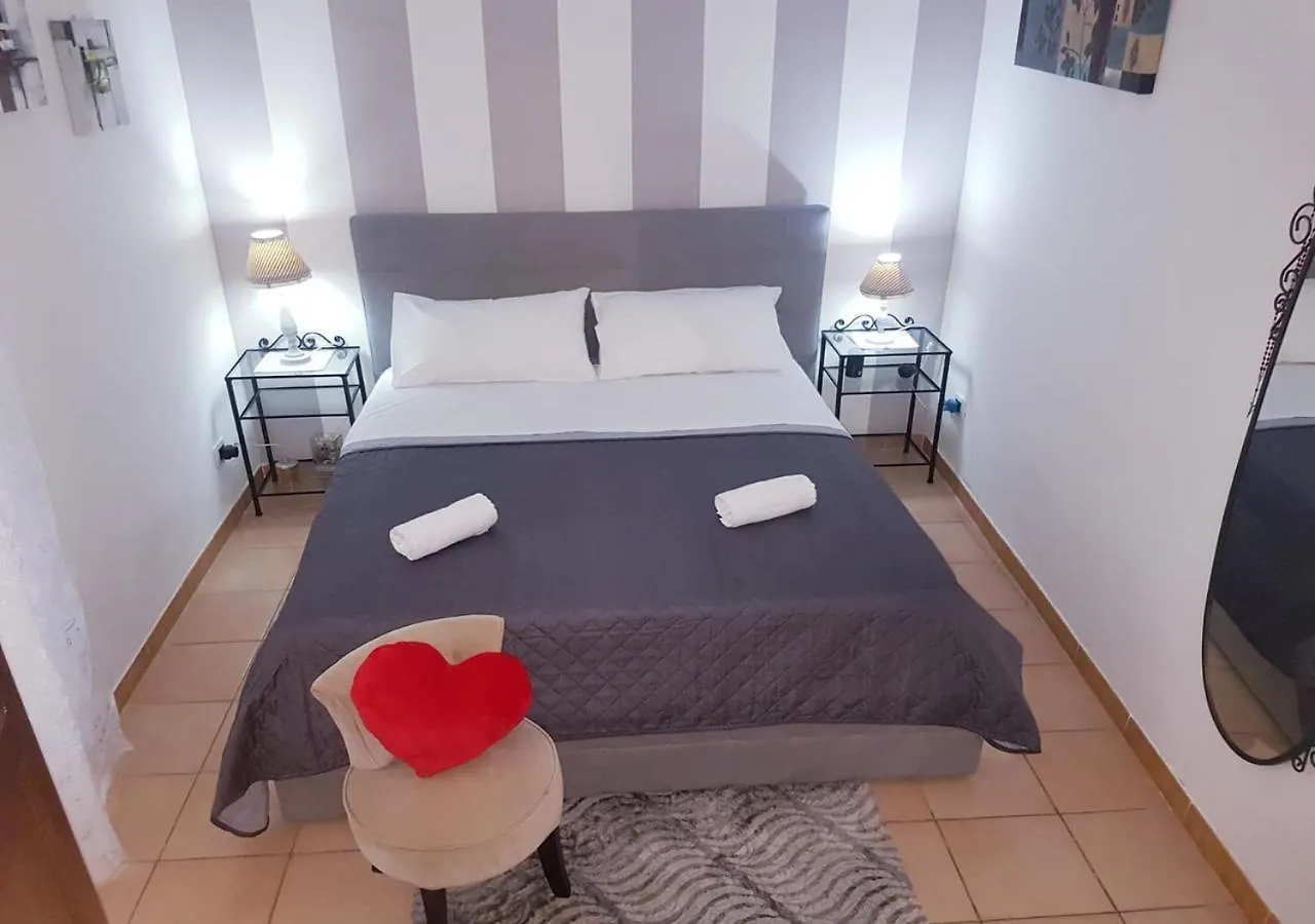 Holiday home Casa Vacanza Zeus Noto Italy