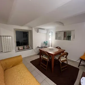ricci-apartment.it-romehotels.com/