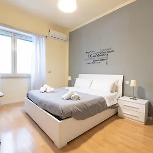 le-piazze-di-roma-sweet-apartment.it-romehotels.com/
